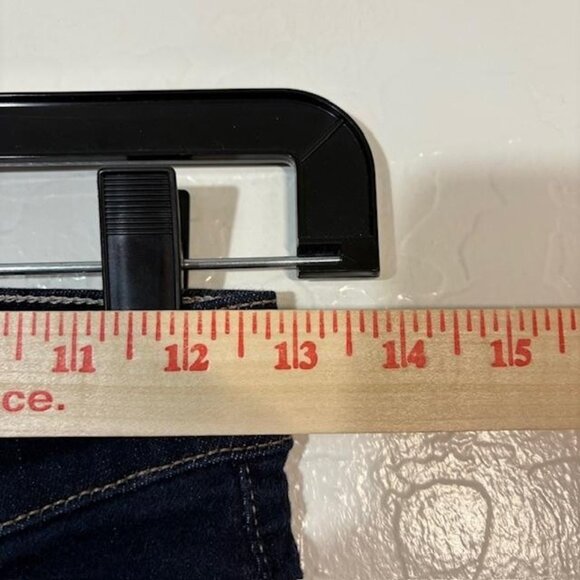 Mother Jeans Womens 26 Dark Wash The Swooner Crop Fray High Rise Made in USA - Picture 9 of 11